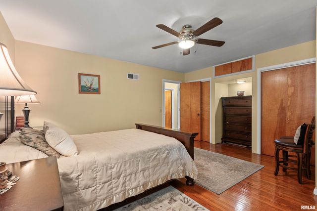 9310 N FRYE Road, Peoria, IL 61615