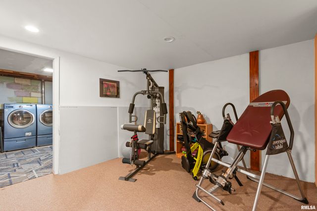 9310 N FRYE Road, Peoria, IL 61615