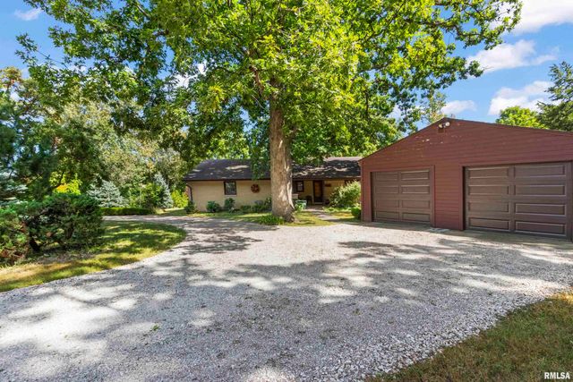 9310 N FRYE Road, Peoria, IL 61615