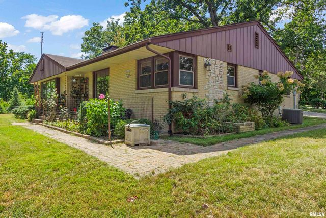 9310 N FRYE Road, Peoria, IL 61615