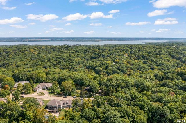 9310 N FRYE Road, Peoria, IL 61615