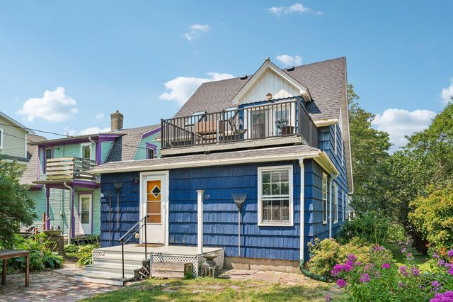 876 18th Avenue SE, Minneapolis, MN 55414