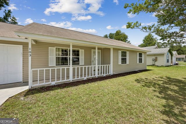 103 Almond Circle, Kingsland, GA 31548