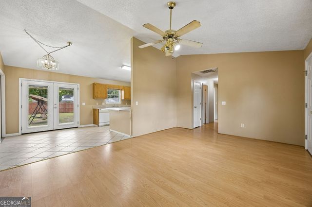 103 Almond Circle, Kingsland, GA 31548