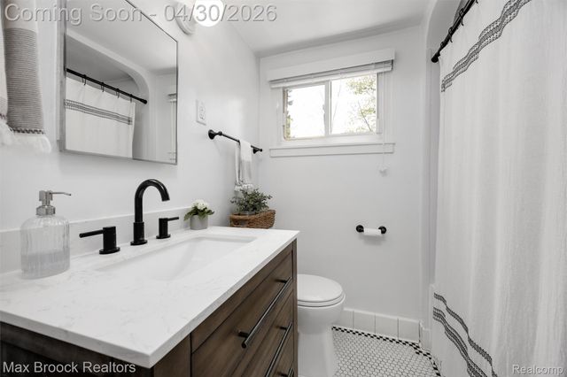 429 W Drayton Street, Ferndale, MI 48220