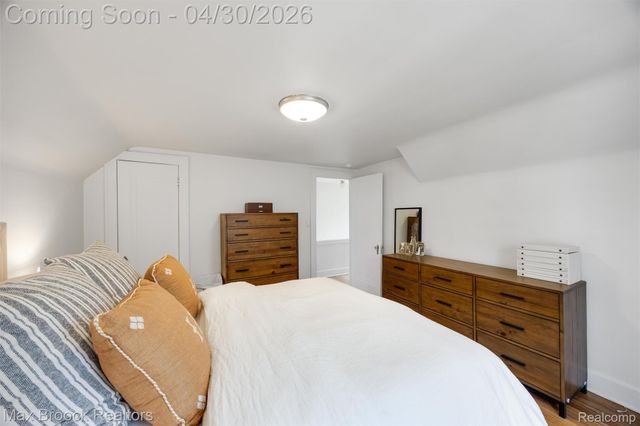 429 W Drayton Street, Ferndale, MI 48220