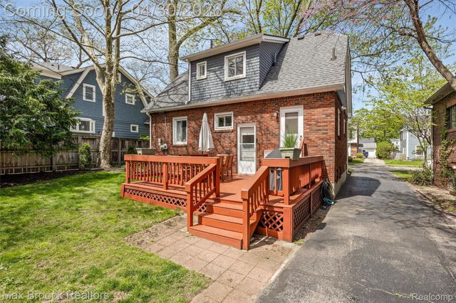 429 W Drayton Street, Ferndale, MI 48220