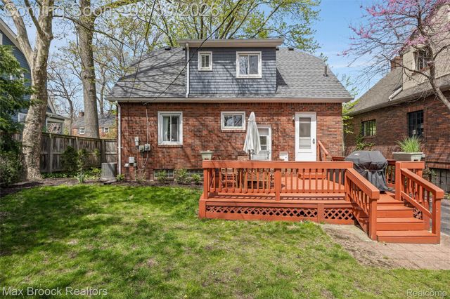 429 W Drayton Street, Ferndale, MI 48220