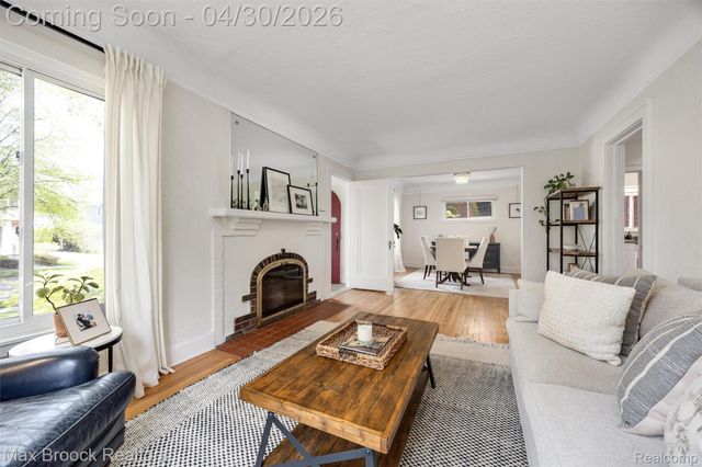 429 W Drayton Street, Ferndale, MI 48220