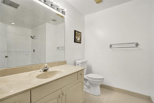 9011 NW 61st St, Tamarac, FL 33321