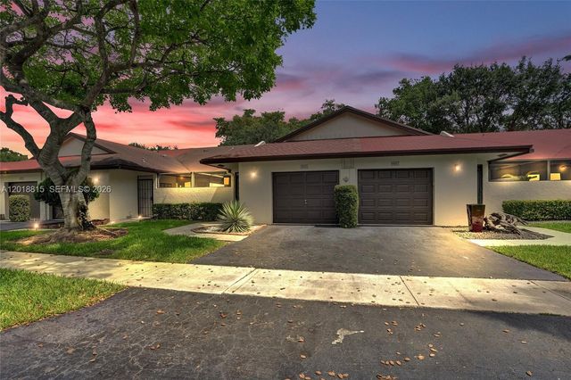 9011 NW 61st St, Tamarac, FL 33321