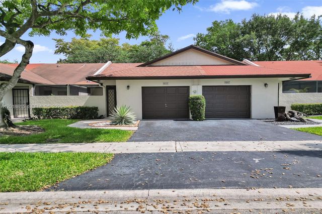9011 NW 61st St, Tamarac, FL 33321