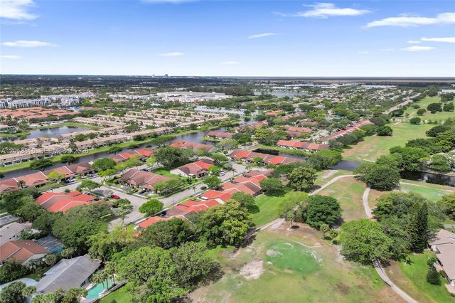 9011 NW 61st St, Tamarac, FL 33321