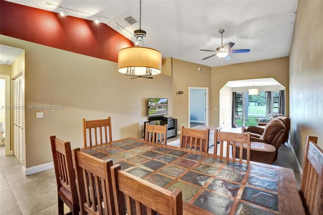 9011 NW 61st St, Tamarac, FL 33321