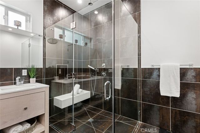 12606 Emelita Street, Valley Village, CA 91607