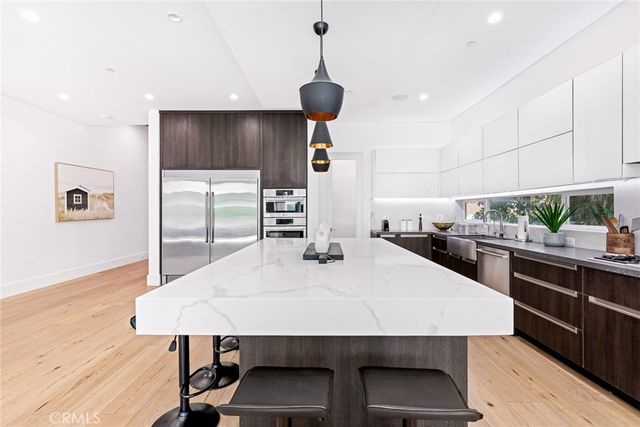 12606 Emelita Street, Valley Village, CA 91607