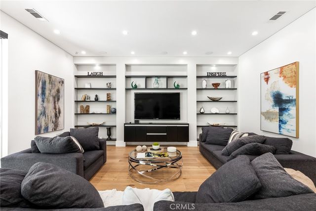12606 Emelita Street, Valley Village, CA 91607