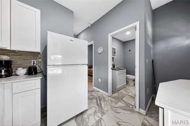 1468 E Warne Avenue, St Louis, MO 63107