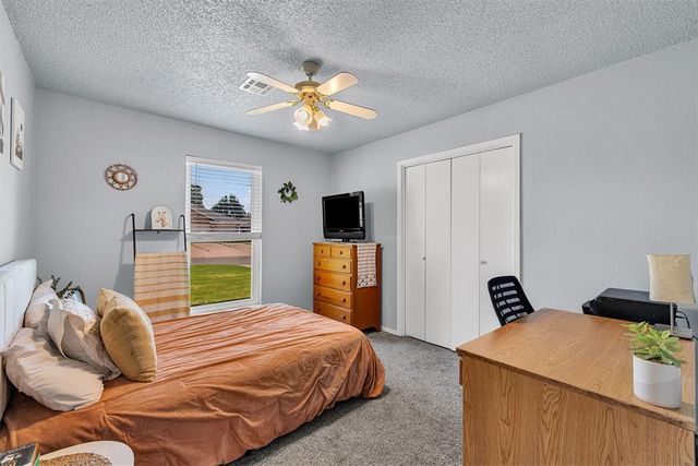 10208 Bradford Way, Yukon, OK 73099