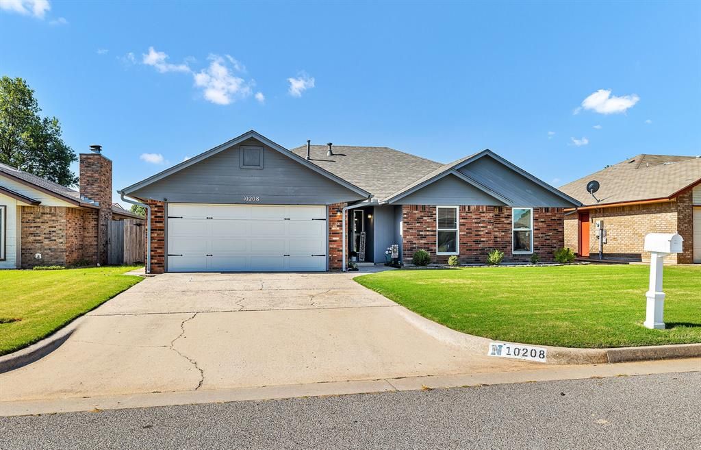 10208 Bradford Way, Yukon, OK 73099
