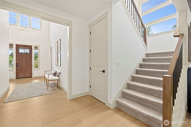 12055 Mundy Loss Road E, Buckley, WA 98321