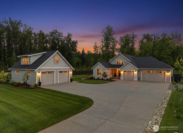 12055 Mundy Loss Road E, Buckley, WA 98321