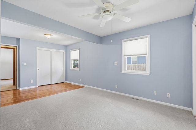 6671 NW 4th Court, Des Moines, IA 50313