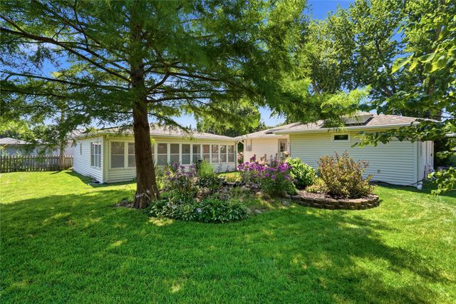 6671 NW 4th Court, Des Moines, IA 50313