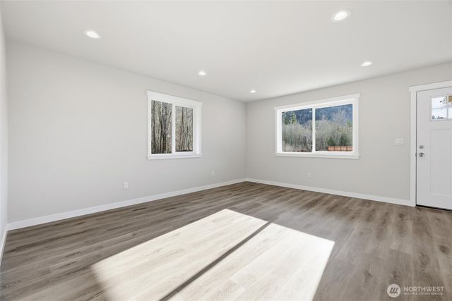 6494 Watson Loop, Maple Falls, WA 98266