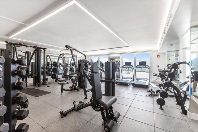 345 Ocean Drive 512, Miami Beach, FL 33139