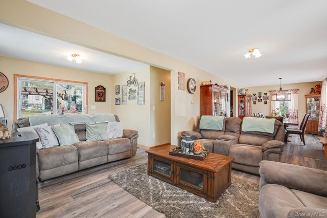 11 Gale Road, Mongaup Valley, NY 12762