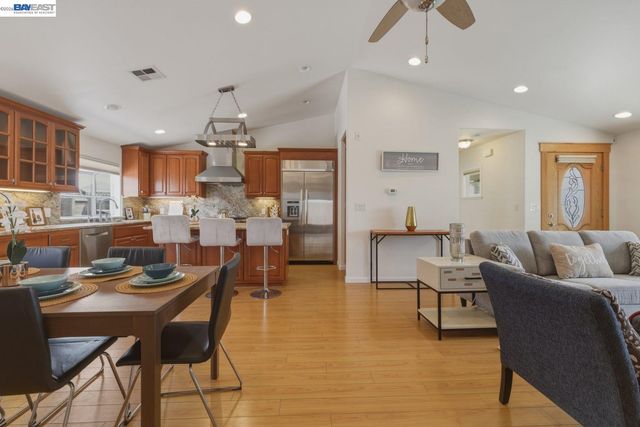 3454 Baumberg Ave, Hayward, CA 94545