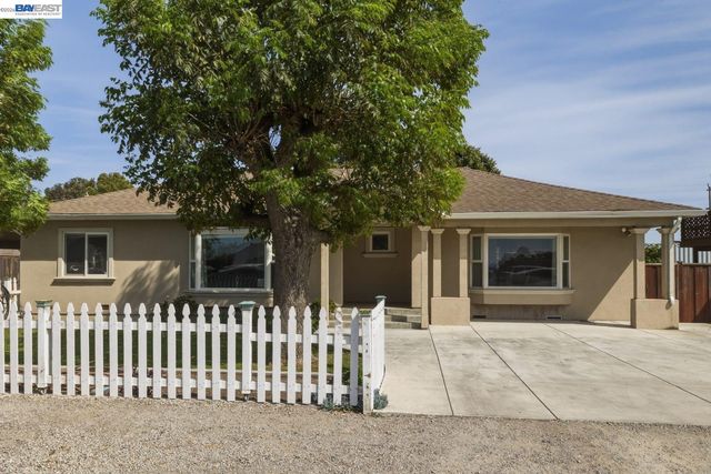 3454 Baumberg Ave, Hayward, CA 94545
