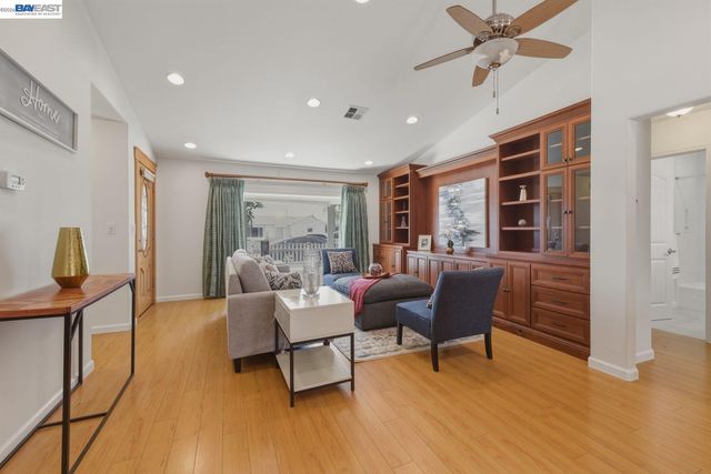 3454 Baumberg Ave, Hayward, CA 94545