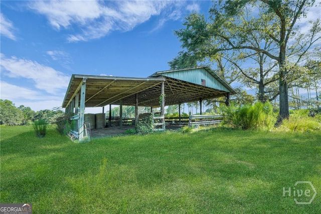 3772 Us Highway 301, Claxton, GA 30417