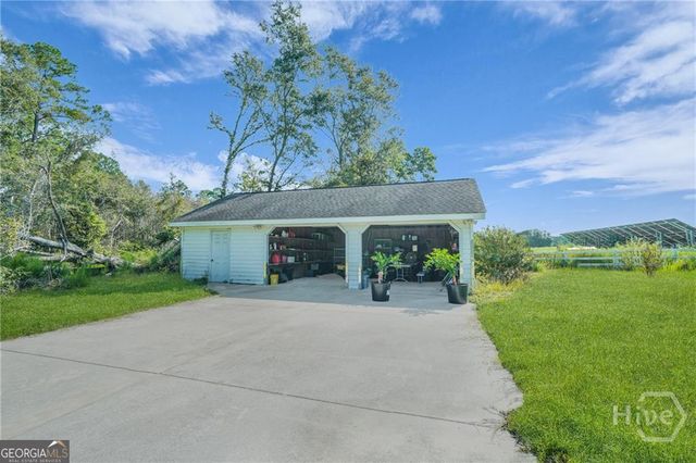 3772 Us Highway 301, Claxton, GA 30417