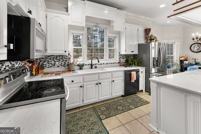 3772 Us Highway 301, Claxton, GA 30417