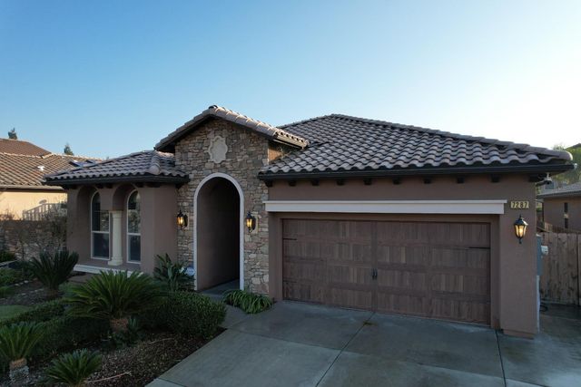 7287 W Browning Avenue, Fresno, CA 93723