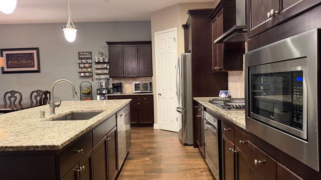 7287 W Browning Avenue, Fresno, CA 93723