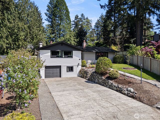 7559 Dowerdell Lane W, Lakewood, WA 98499