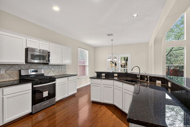 515 Catanbo, San Antonio, TX 78258