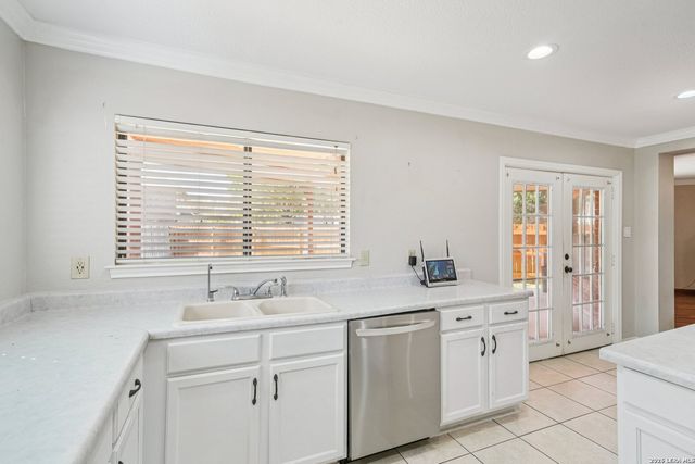 515 Catanbo, San Antonio, TX 78258