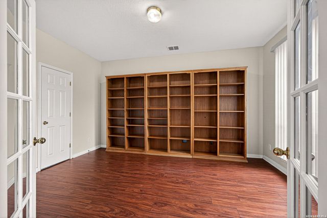 515 Catanbo, San Antonio, TX 78258