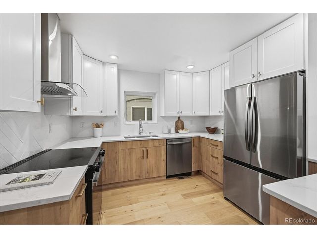 327 S Sherman St, Denver, CO 80209