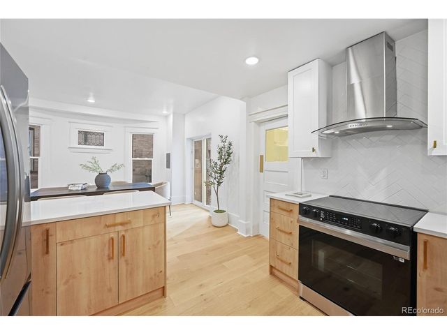 327 S Sherman St, Denver, CO 80209