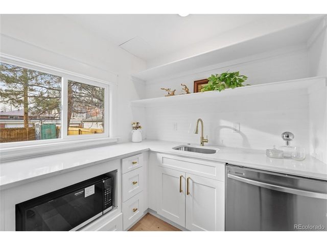 327 S Sherman St, Denver, CO 80209