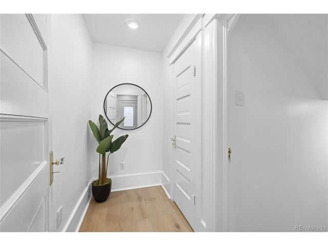 327 S Sherman St, Denver, CO 80209