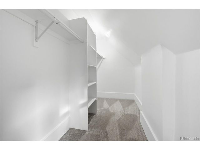 327 S Sherman St, Denver, CO 80209