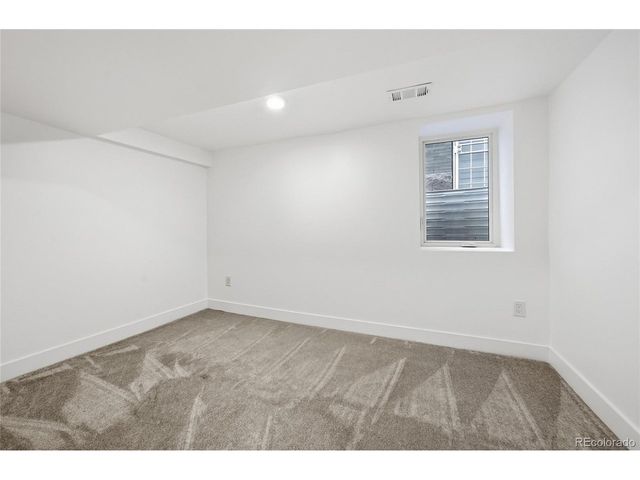 327 S Sherman St, Denver, CO 80209