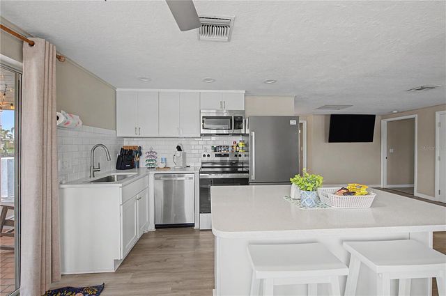 13725 MATTIX AVENUE, Hudson, FL 34667